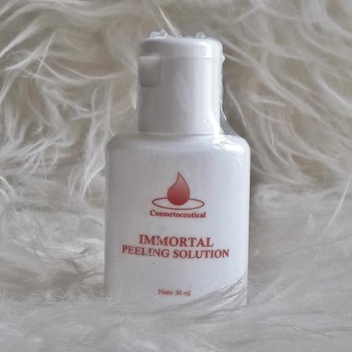 IMMORTAL PEELING SOLUTION UNTUK MENGHILANGKAN FLEK HITAM
